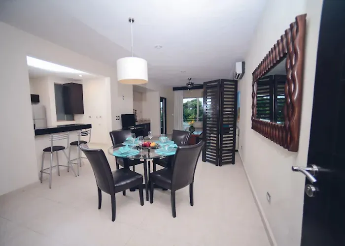Encanto Riviera Aparthotel 4*