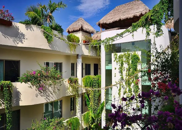 Encanto Riviera Playa del Carmen