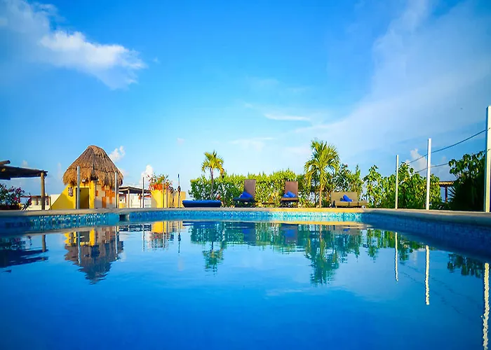 Encanto Riviera Aparthotel 4*